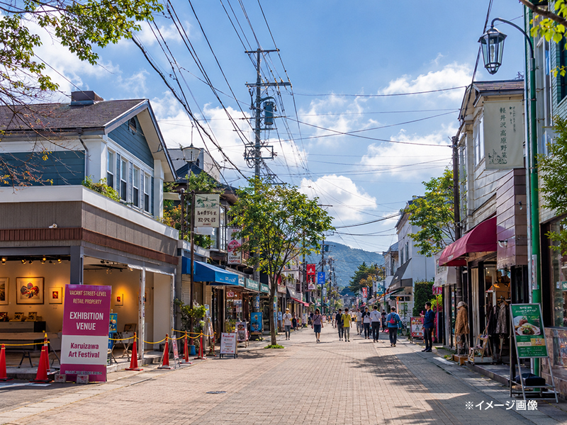 旧軽井沢銀座通り路面店